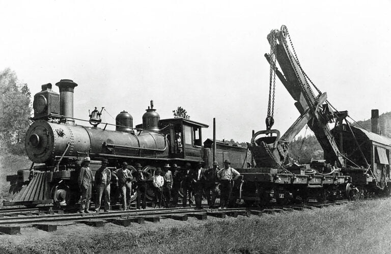Sierra Railway’s 4-6-0 #3 and Marion Style A steam shovel #1